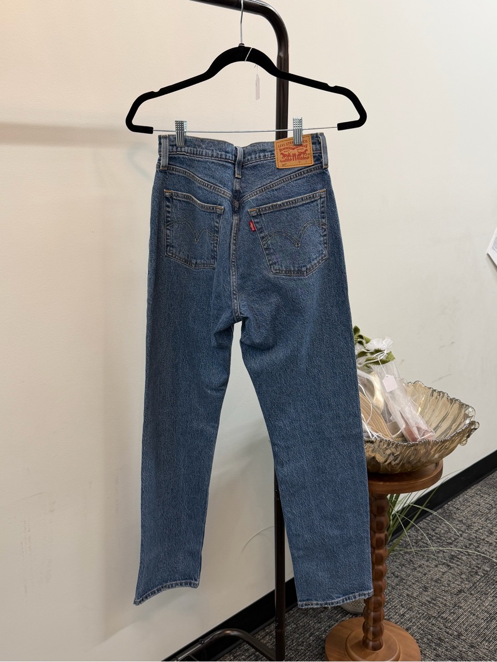 Levi's Straight Leg Jeans - Medium Blue - Picture 5 of 6